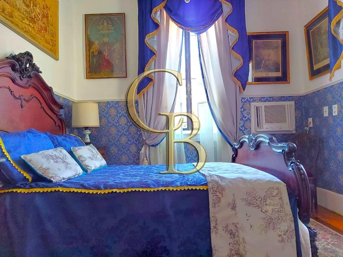 CASA COSME VELHO VENDA