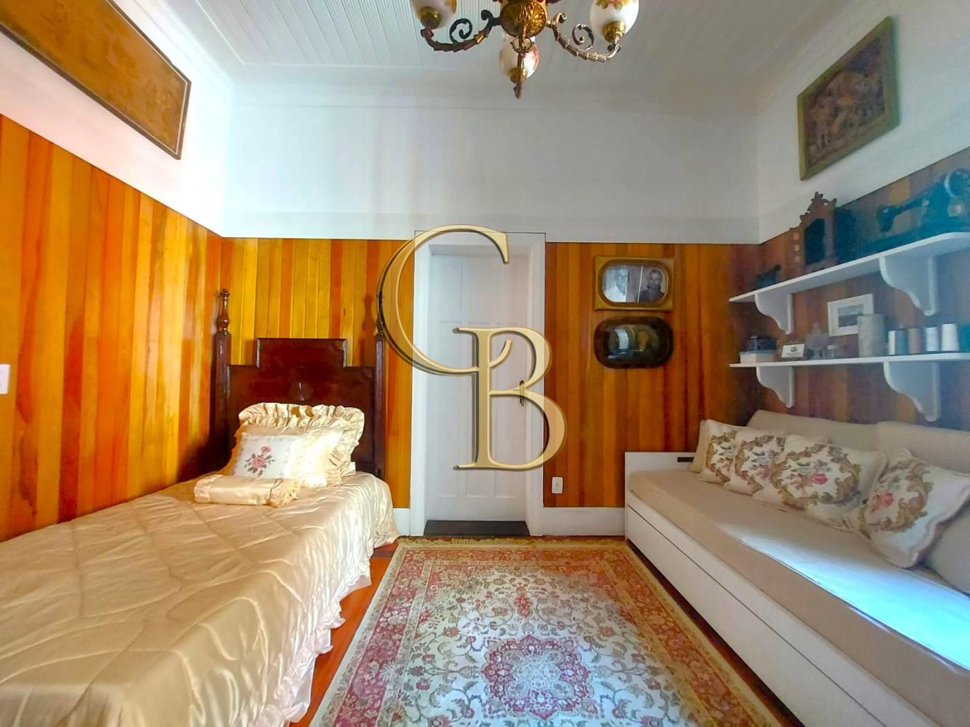CASA COSME VELHO VENDA