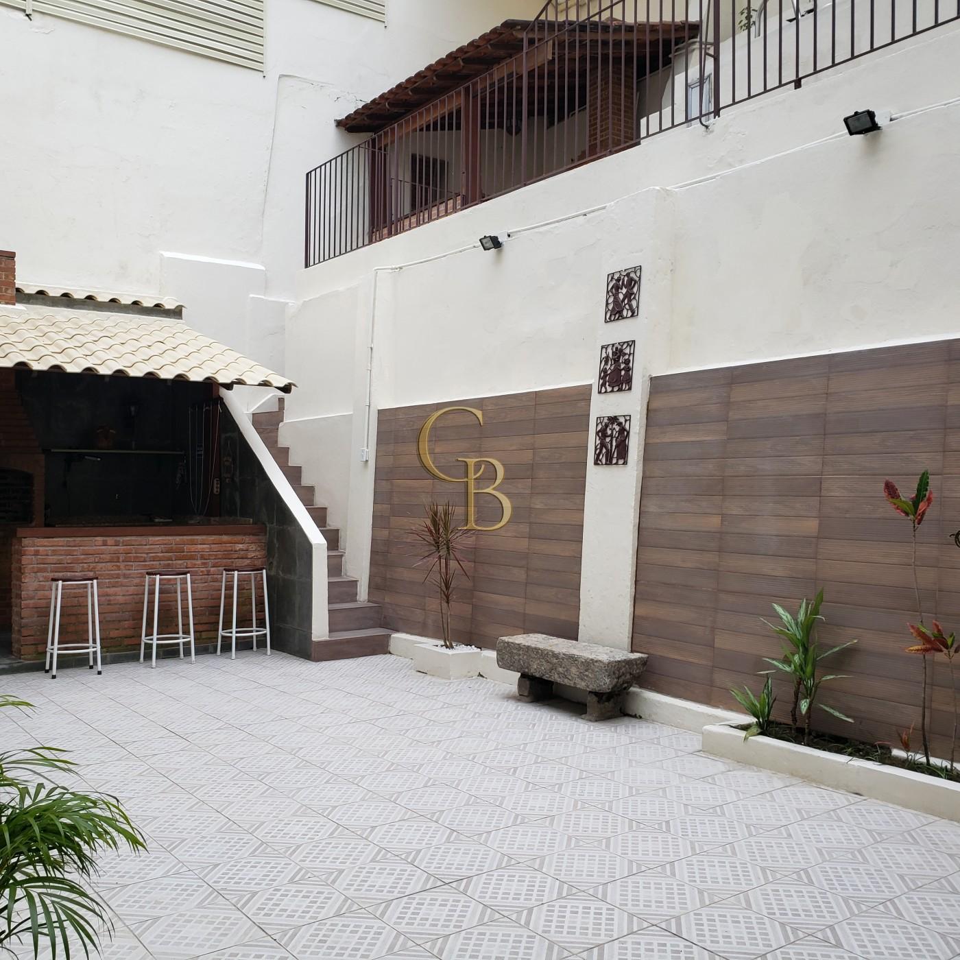 CASA LARANJEIRAS VENDA