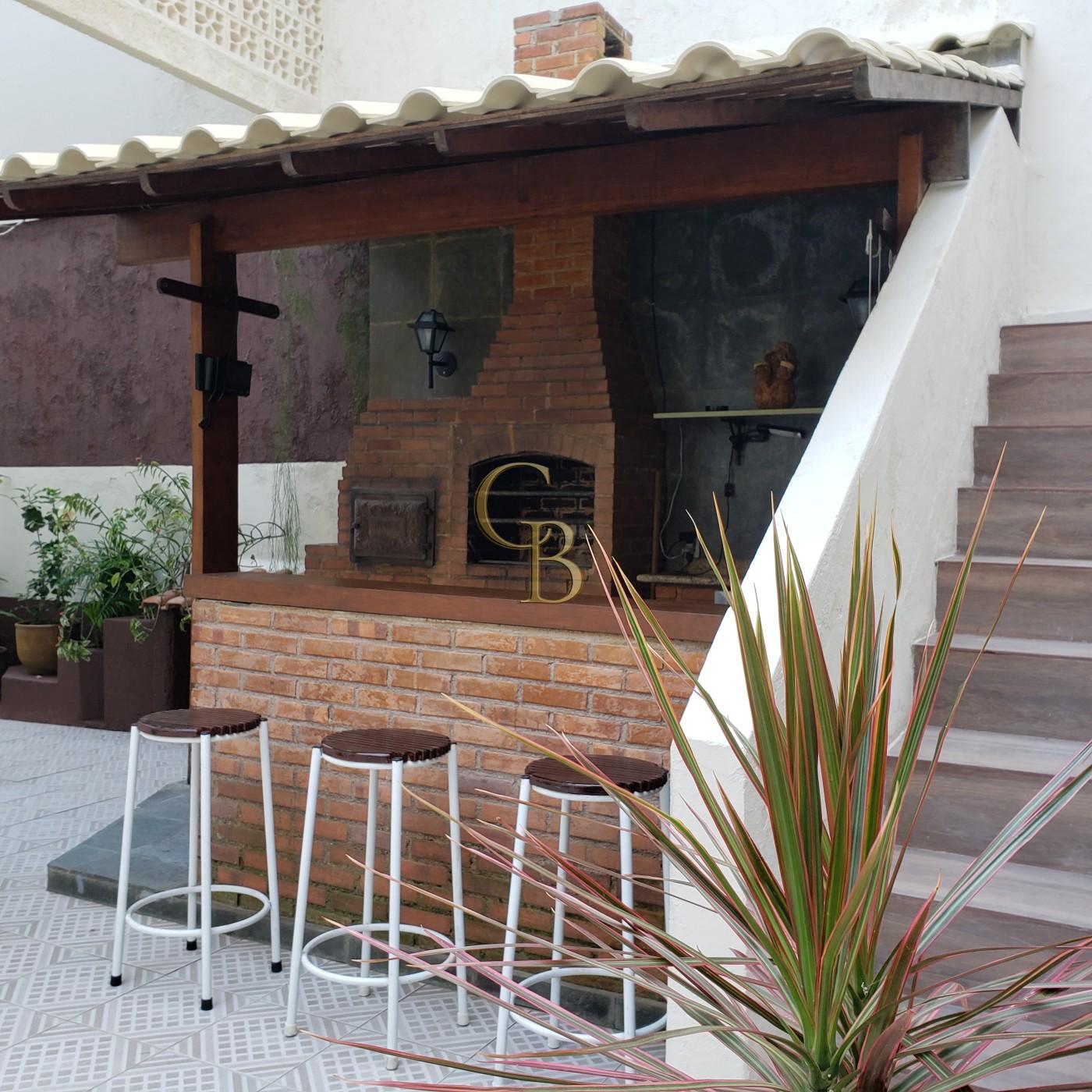 CASA LARANJEIRAS VENDA