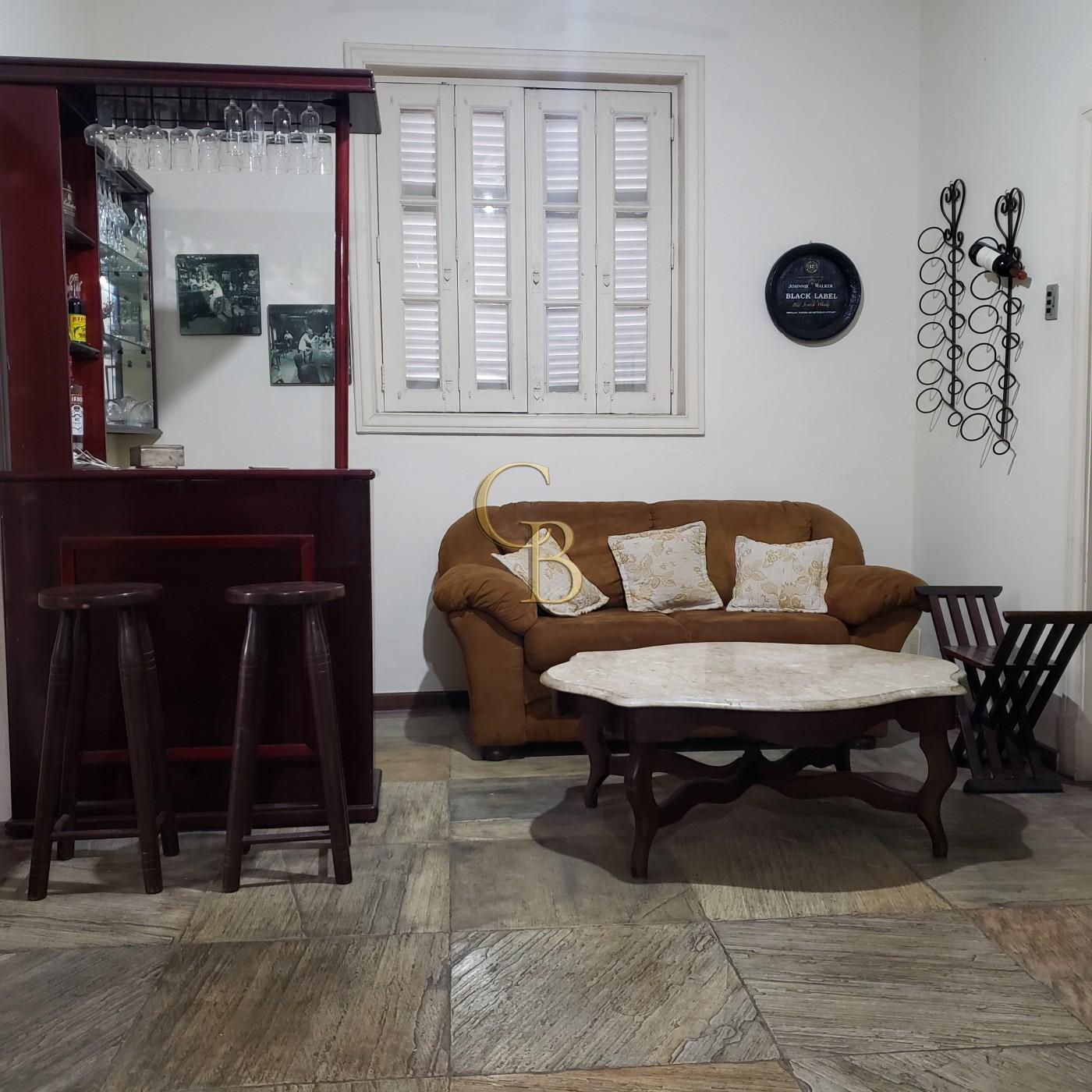 CASA LARANJEIRAS VENDA
