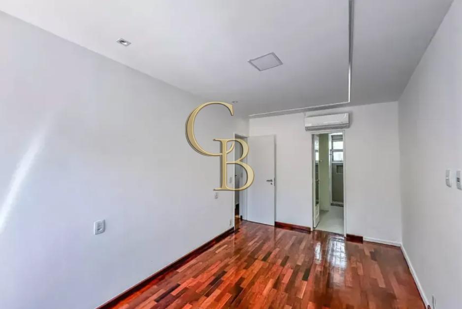 APARTAMENTO COSME VELHO VENDA