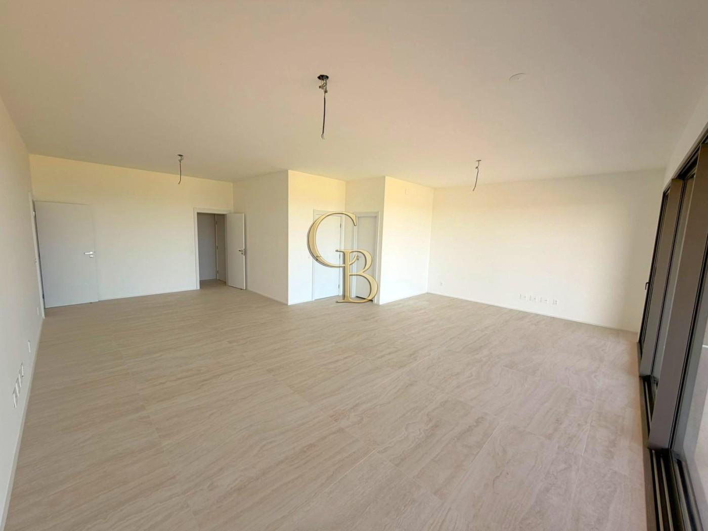 APARTAMENTO OCEANA GOLF BARRA VENDA