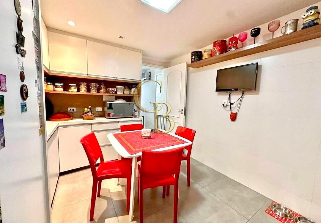 APARTAMENTO AV. LÚCIO COSTA VENDA