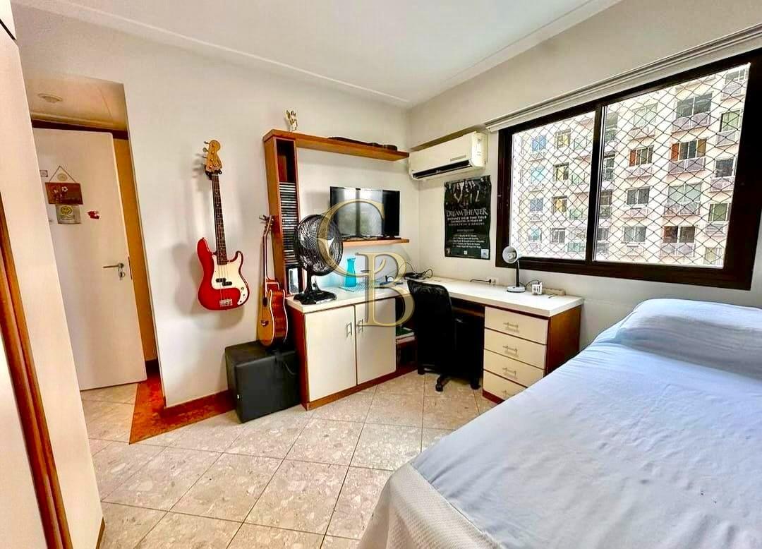 APARTAMENTO AV. LÚCIO COSTA VENDA