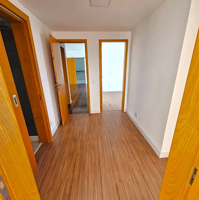 APARTAMENTO AV. LÚCIO COSTA VENDA