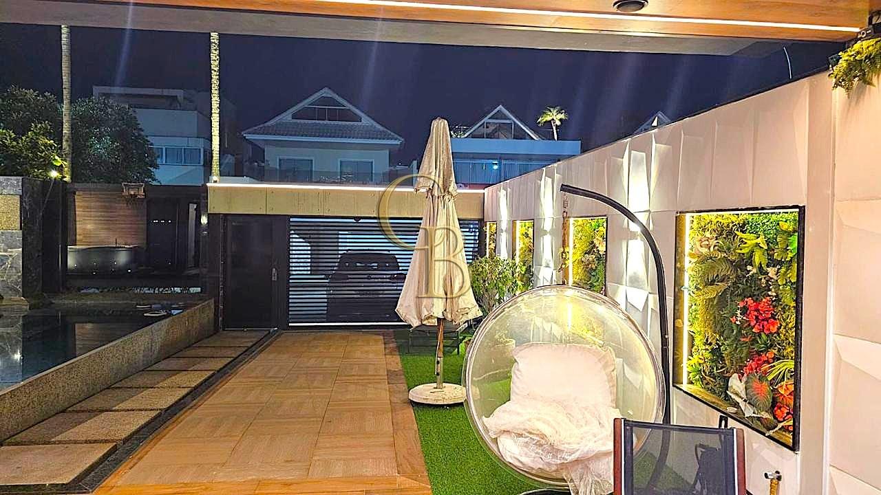 CASA RECREIO DOS BANDEIRANTES VENDA