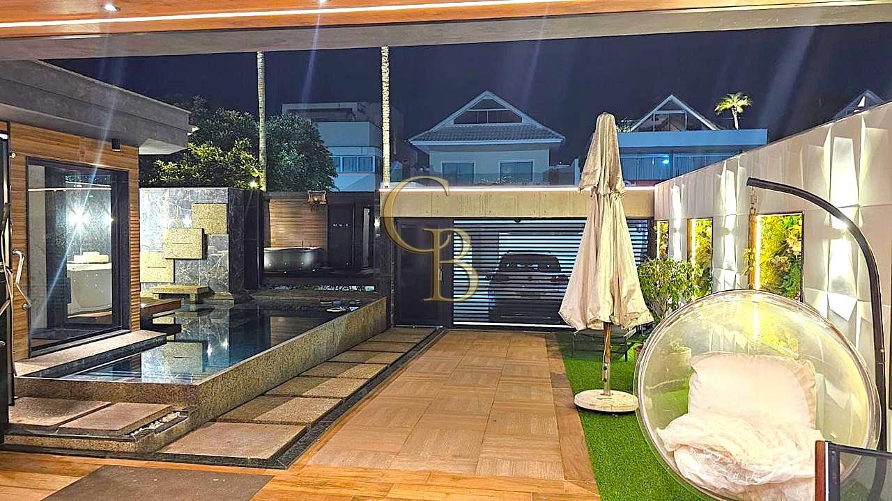 CASA RECREIO DOS BANDEIRANTES VENDA