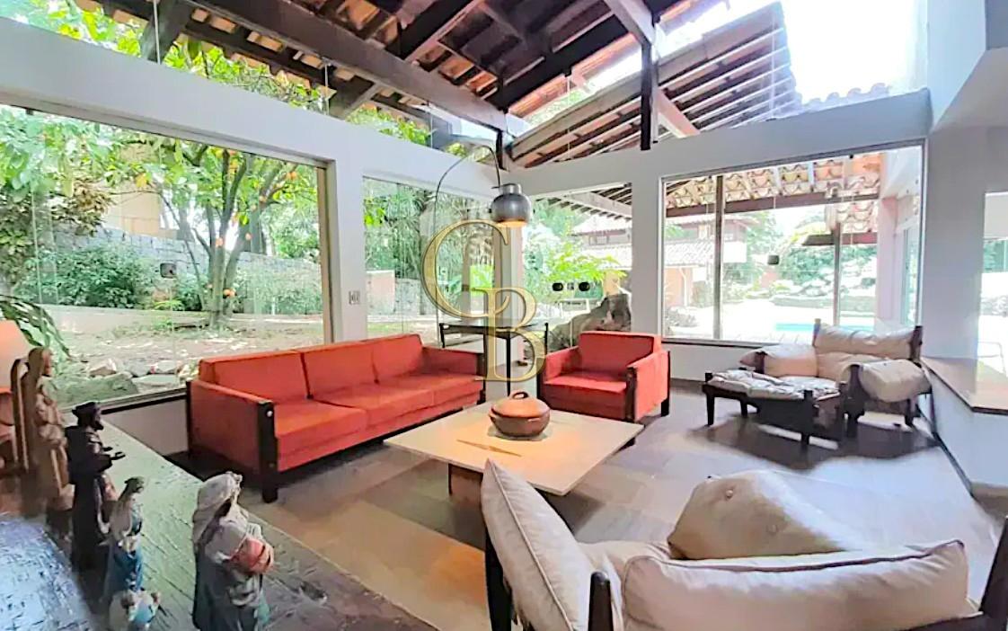 CASA ITANHANGÁ VENDA
