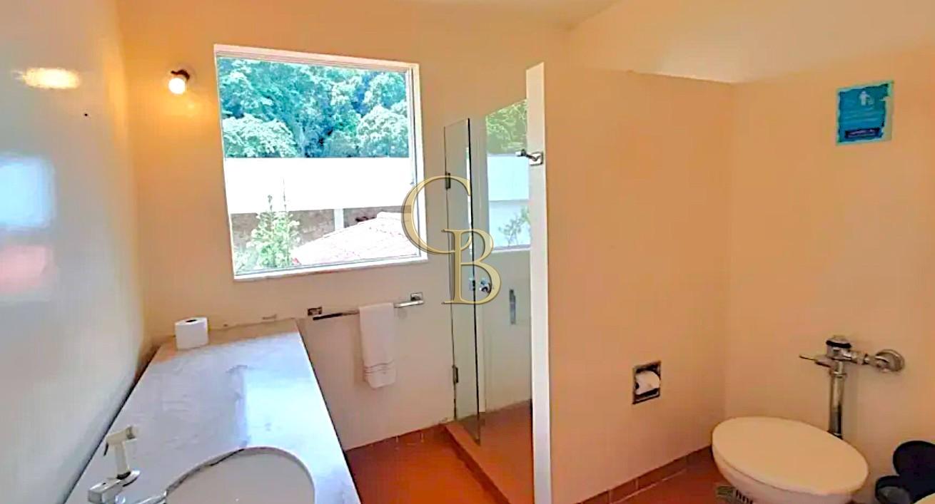 Casa à venda no Itanhangá: 3 Qts, 6 Vagas e 5 min do Metrô