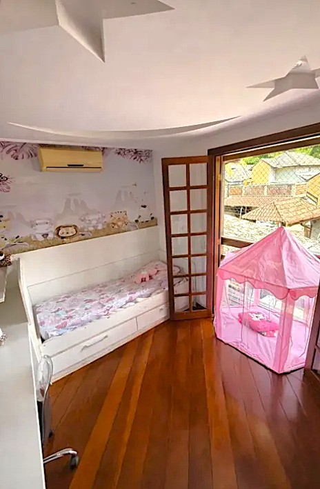 CASA FREGUESIA VENDA