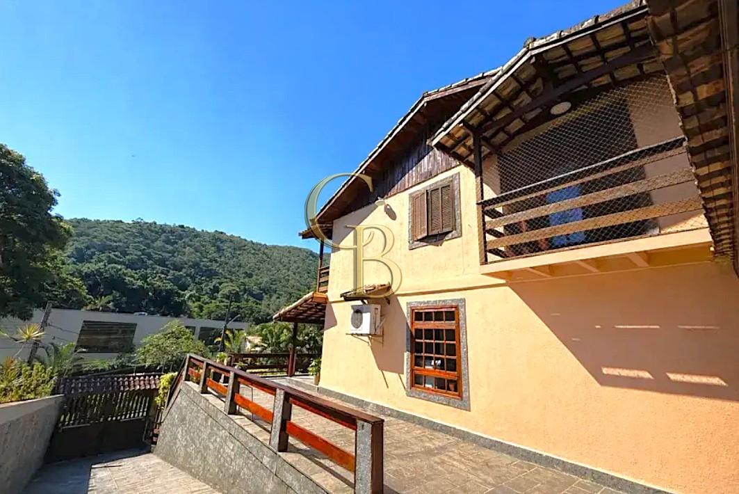 CASA FREGUESIA VENDA