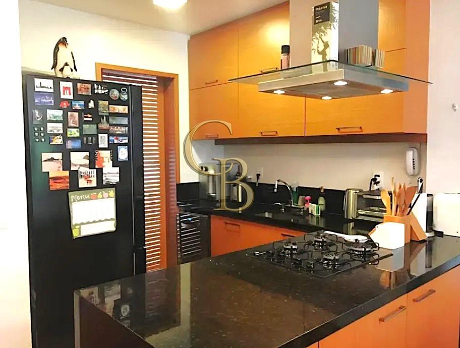 APARTAMENTO COSME VELHO VENDA